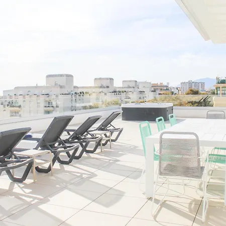 Aqua Bellamar, 公寓 *