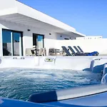 Διαμέρισμα Aqua Bellamar,