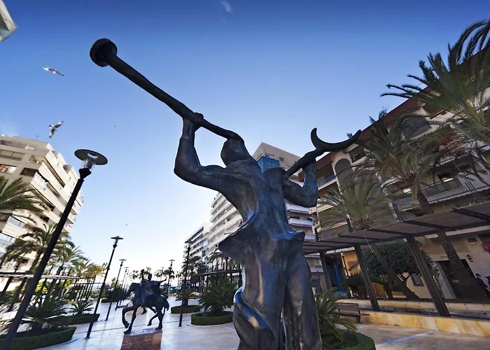 Aqua Bellamar, * Marbella